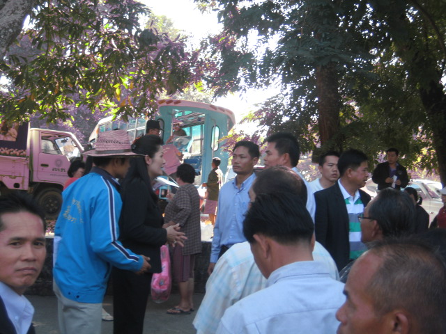 แจกเครื่องกันหนาวขององค์การบริหารส่วนจังหวัดเชียงราย