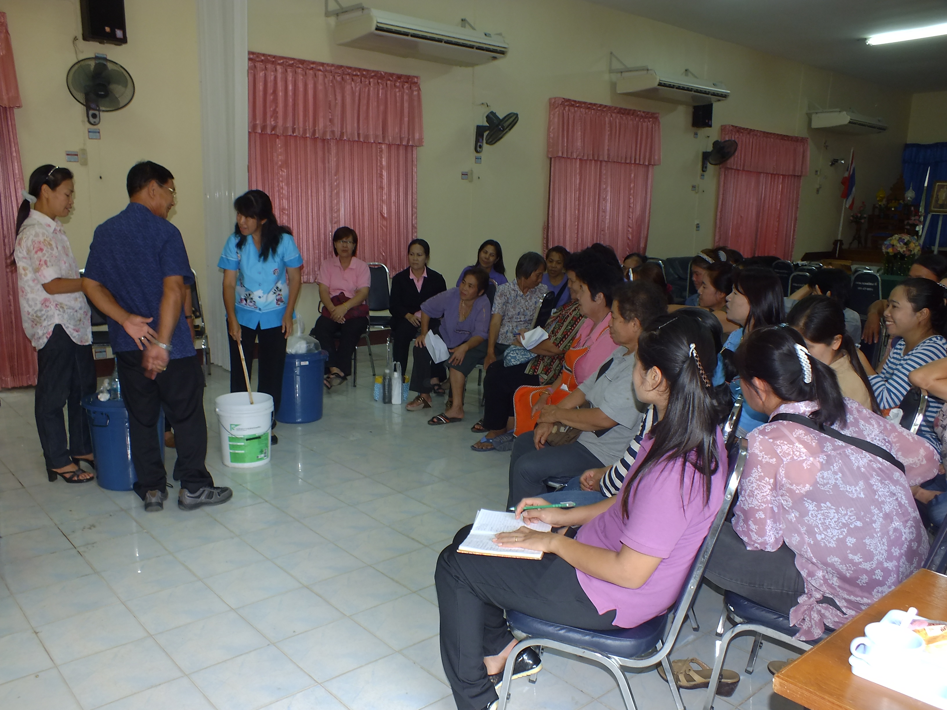 โครงการส่งเสริมอาชีพ ทำน้ำยาล้างจาน