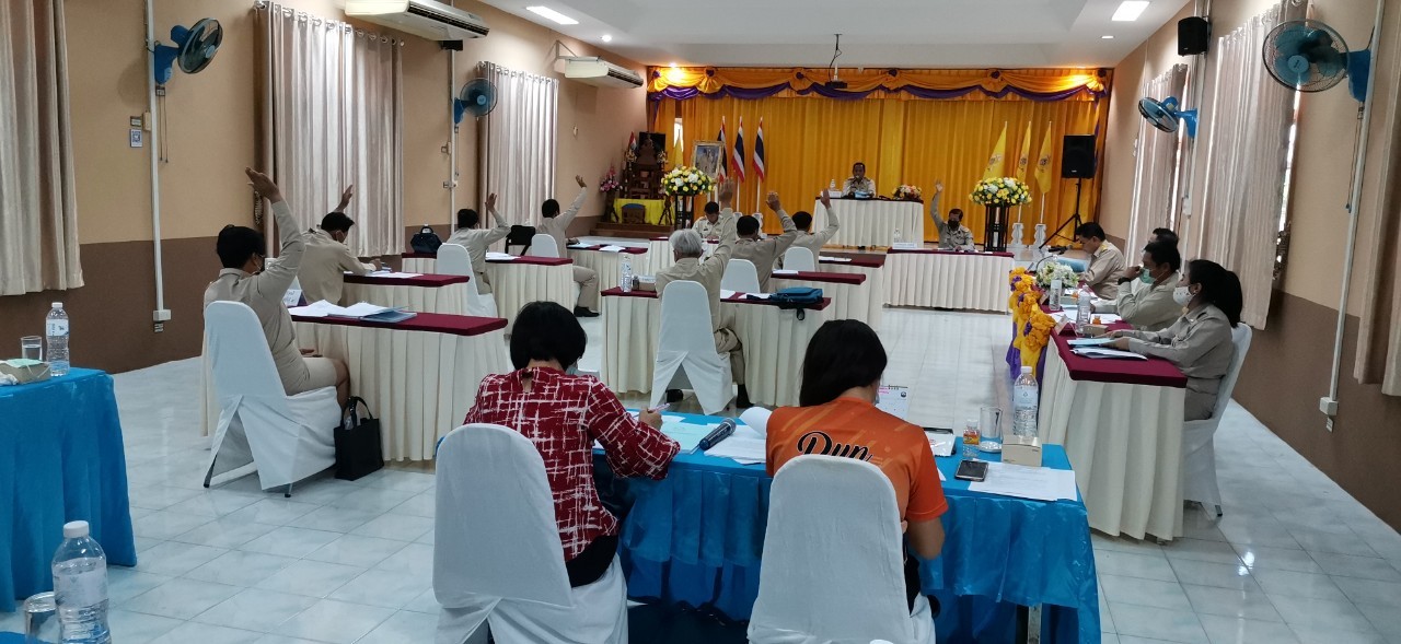 ประชุมสภาองค์การบริหารส่วนตำบลรอบเวียง  สมัยสามัญ สมัยที่ 2 ปี 2563